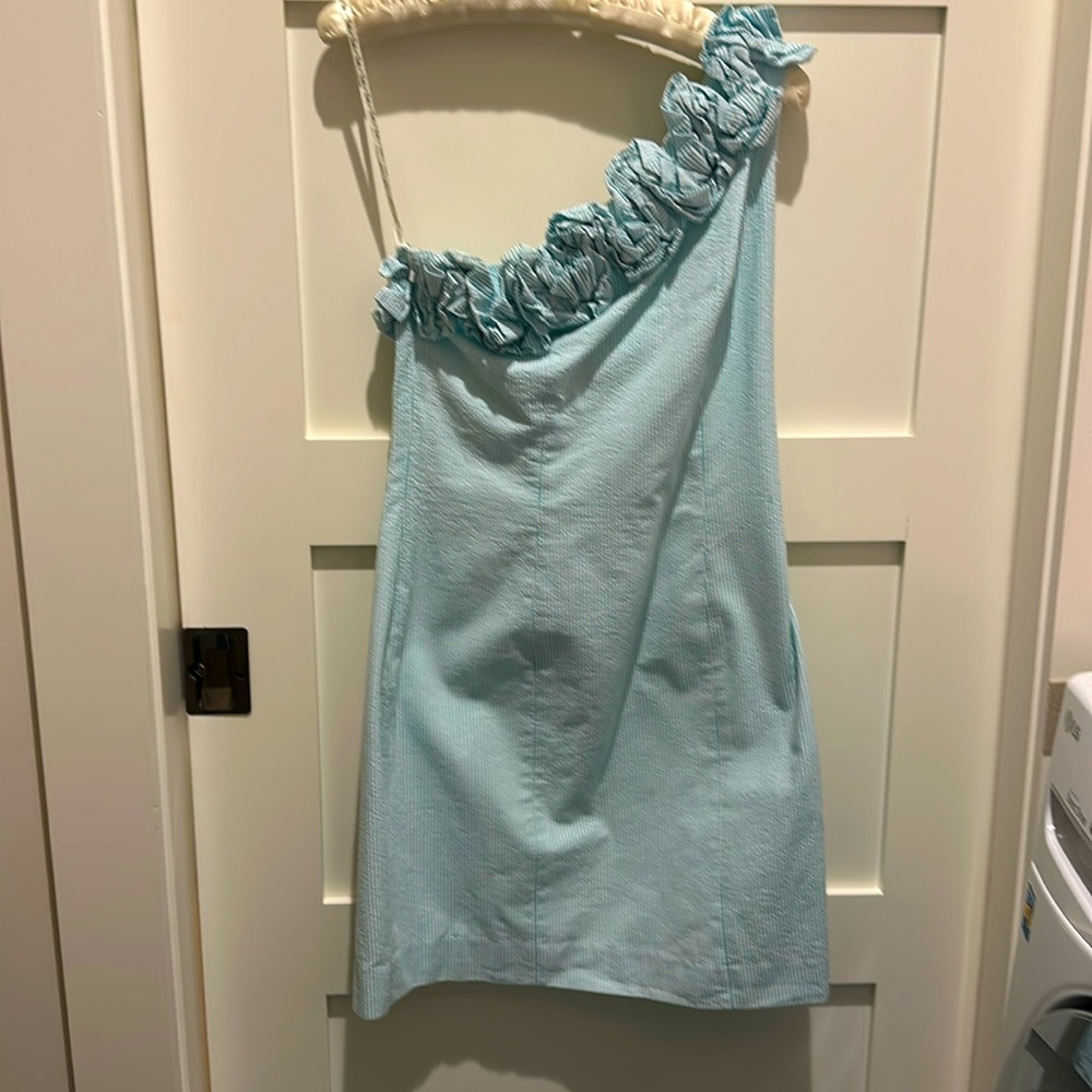 Lilly Pulitzer seersucker mini dress, sz 2. Perfect condition! Adorable!